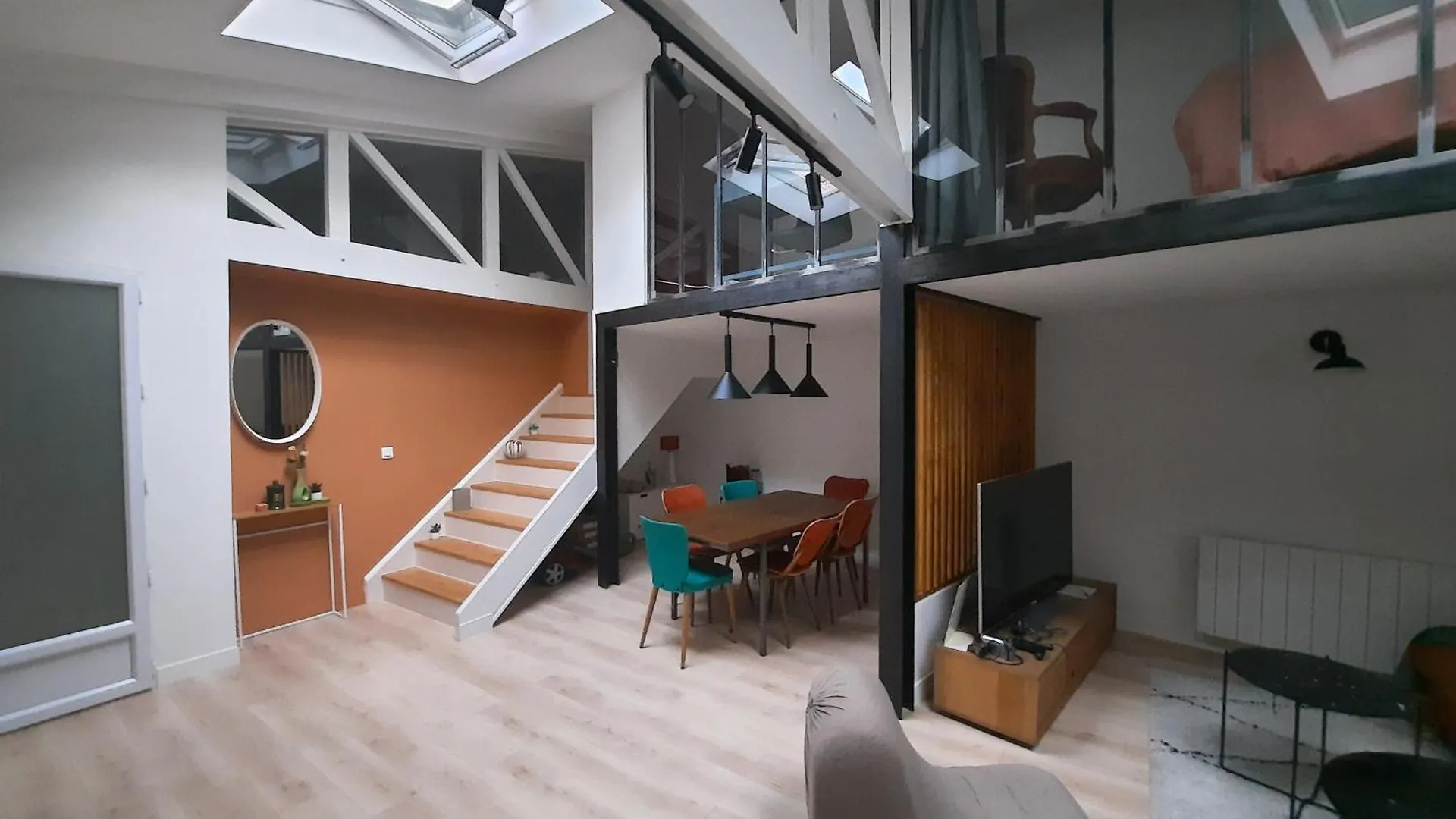 Loft 4-6 Personnes A Montmartre - Parking Prive Pansiyon